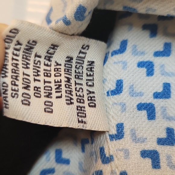 Vintage Silk Circa 1969 Men's Blue and White Button Up 100% Silk Shirt Size XXL - Picture 8 of 9